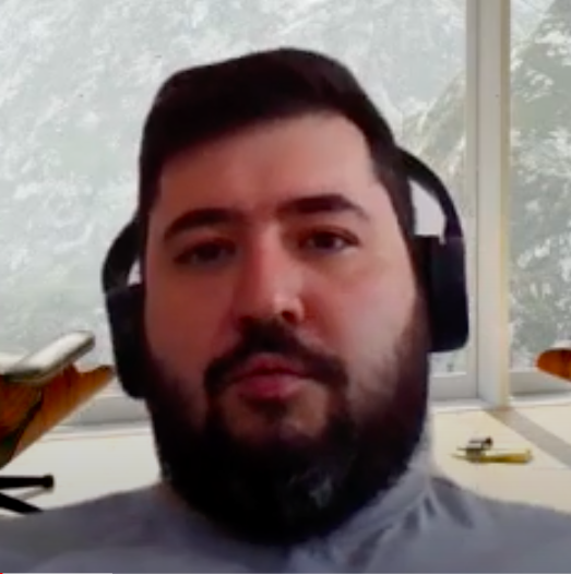 Максим Головкин